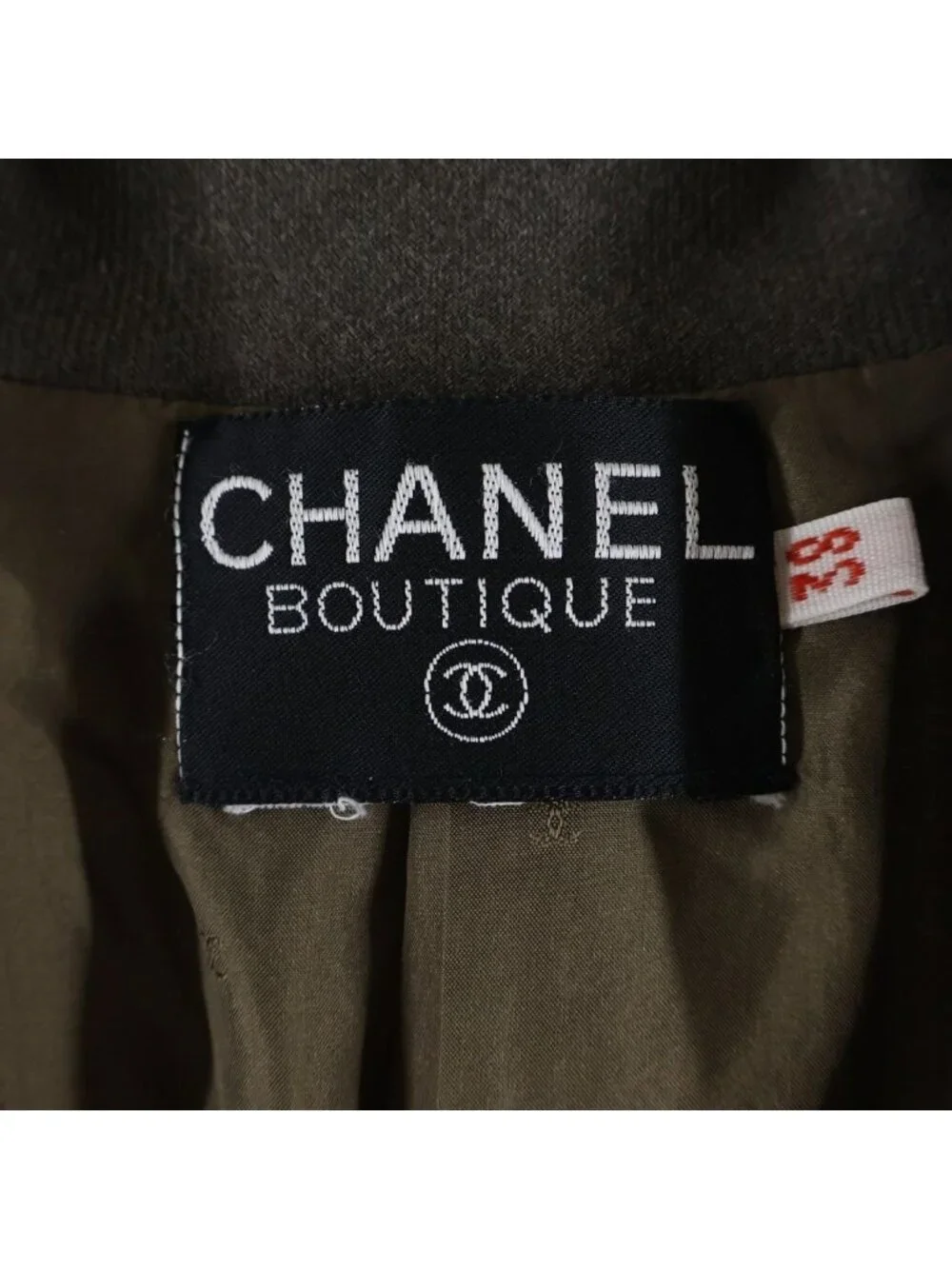 Chanel Boutique Vintage Tailored Jacket Clover Button Double Breasted Short